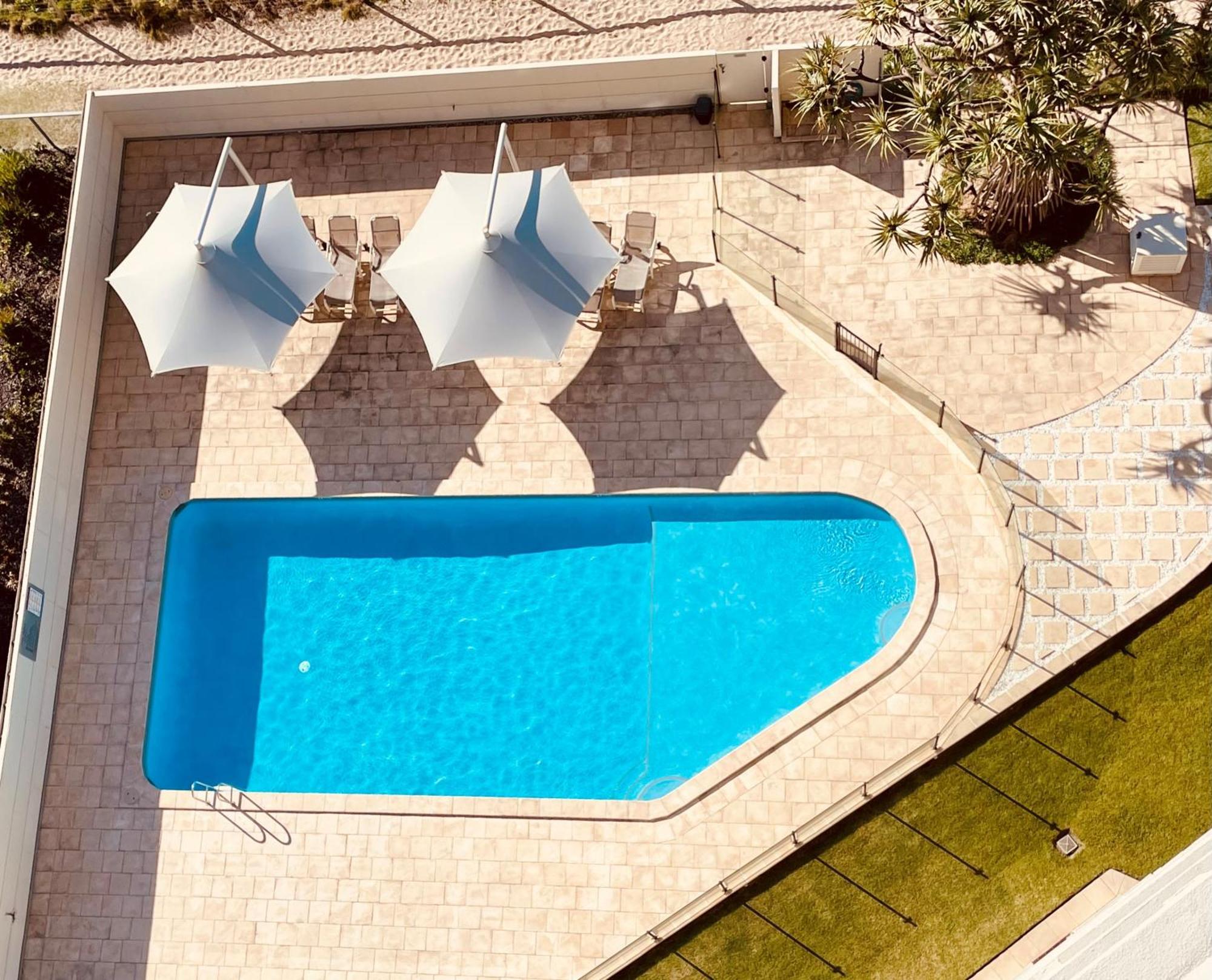 Wake Up Right On The Beach-bliss Apartment Gold Coast